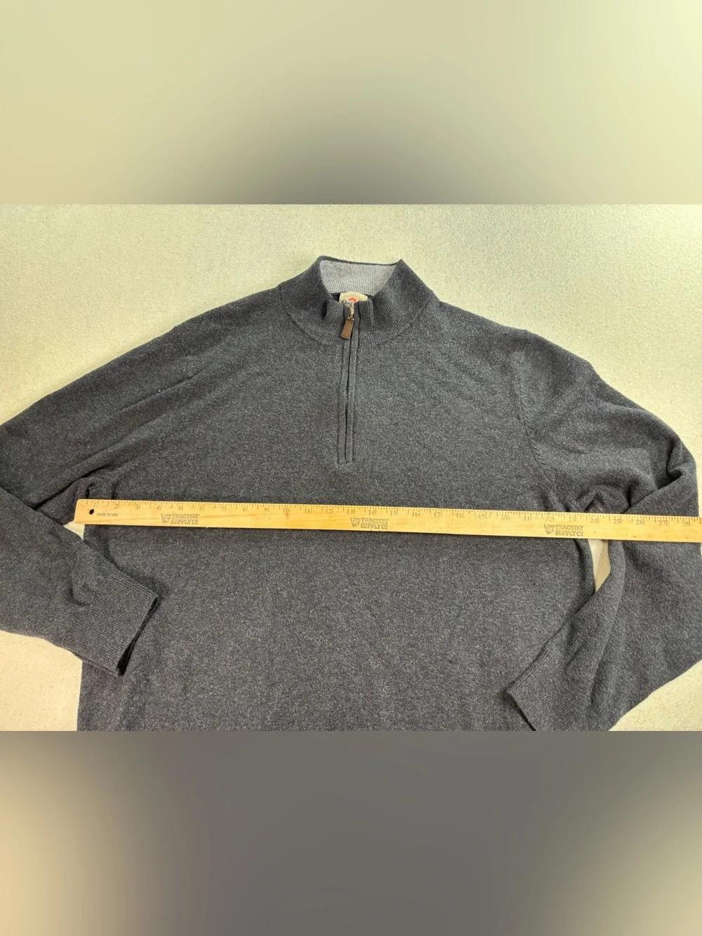 Faherty Brand Men’s XL Charcoal Gray Quarter Zip Knit Sweater Pullover Soft